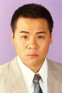 영화배우인 위가웅의 대표 이미지