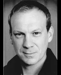 배우인 숀 딩월의 대표 이미지