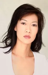 배우, 각본, 제작/기획인 에이다 타이의 대표 이미지