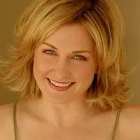 영화배우인 에이미 칼슨의 대표 이미지