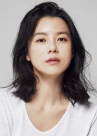 연극배우인 김지성의 대표 이미지