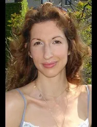 영화배우인 알리시아 라이너의 대표 이미지