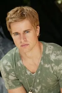 배우, 제작/기획, 각본인 랜디 웨인의 대표 이미지