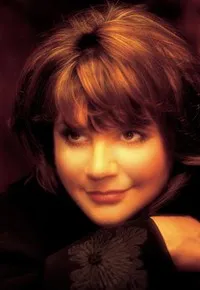 가수인 린다 론스태드의 대표 이미지