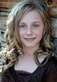 배우인 스테파니아 바의 대표 이미지