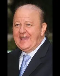 배우인 마시모 볼디의 대표 이미지