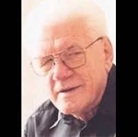 배우인 자로슬라브 무카의 대표 이미지