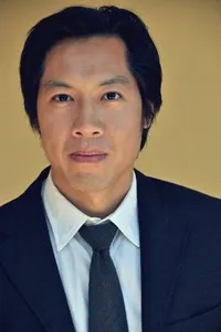 배우, 각본, 제작/기획인 페오도르 친의 대표 이미지