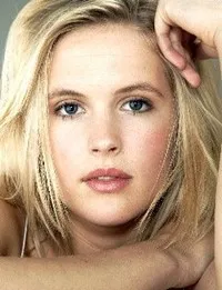 배우, 제작/기획인 아멜리아 잭슨-그레이의 대표 이미지