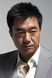 배우인 동용의 대표 이미지