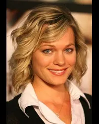 배우인 크리스탈 앨런의 대표 이미지