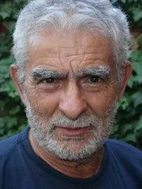 배우인 후안 마르갈로의 대표 이미지