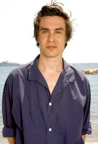 배우, 감독, 각본인 M. 블래쉬의 대표 이미지