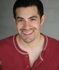 배우인 에이스 마레로의 대표 이미지