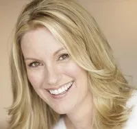 배우인 팜 아이흐너의 대표 이미지