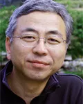 소설가인 조용호의 대표 이미지