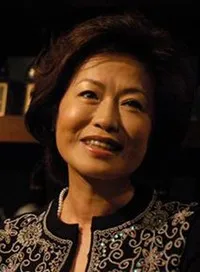 영화배우, 작가인 이사야마 히로코의 대표 이미지