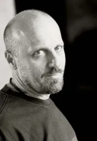 배우, 각본인 마르코 파올리니의 대표 이미지