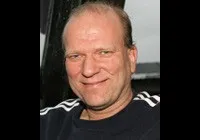 배우인 잉가르 헬그 짐믈의 대표 이미지