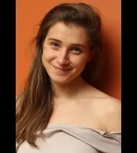 배우인 훌가 주탈리트의 대표 이미지