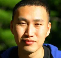 감독, 각본, 제작/기획, 편집인 박준영의 대표 이미지