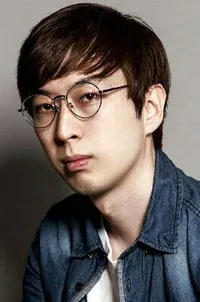 영화감독인 김진태의 대표 이미지