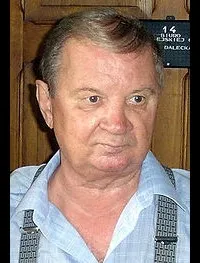 영화배우인 로만 클로소브스키의 대표 이미지