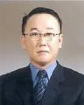 공예가, 대학교수인 최인철의 대표 이미지