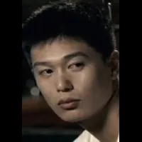 배우인 김해오름의 대표 이미지