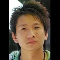 감독인 희성의 대표 이미지