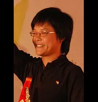 감독인 장형여의 대표 이미지