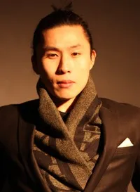 뮤지컬 배우인 이봉균의 대표 이미지