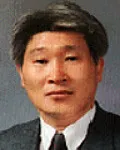 공예가, 대학교수인 구자홍의 대표 이미지