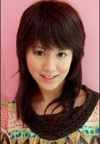 배우인 엔도 마이의 대표 이미지