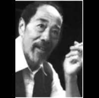 배우, 감독인 이위의 대표 이미지