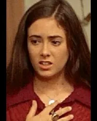 배우인 산드라 카셀의 대표 이미지