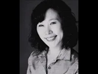 연극배우인 홍성경의 대표 이미지