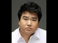 연극배우인 신정만의 대표 이미지