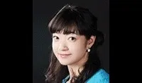 연극배우인 김현정의 대표 이미지