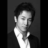 뮤지컬배우, 영화배우인 김태훈의 대표 이미지