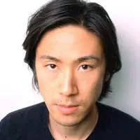배우인 혼다 다이스케의 대표 이미지