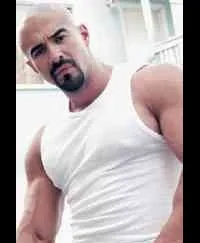 배우, 각본, 제작/기획인 엔리케 알메이다의 대표 이미지