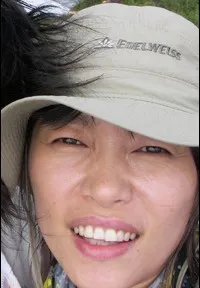 영화감독인 홍지유의 대표 이미지