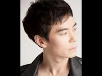 영화배우, 탤런트인 Liam Yun의 대표 이미지