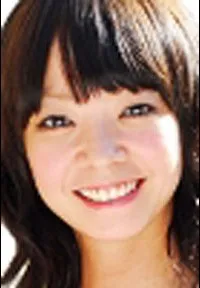 배우인 에미의 대표 이미지