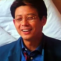 배우인 정전의 대표 이미지
