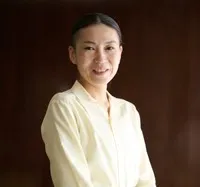 감독, 각본인 야마다 사키의 대표 이미지