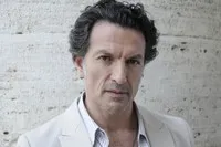 영화배우인 코시모 푸스코의 대표 이미지