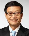 국회의원, (전직)공무원인 윤진식의 대표 이미지