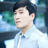 뮤지컬배우인 최정수의 대표 이미지
